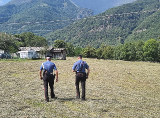 Un bimbo è morto travolto da un trattore a Villar Pellice, nel Pinerolese